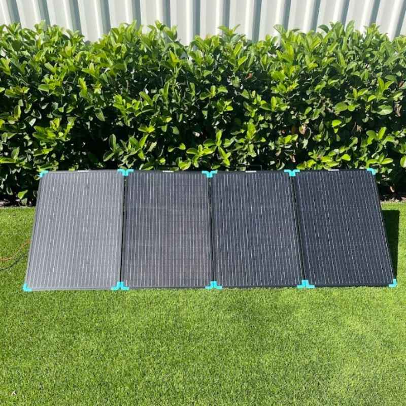Renogy 220W Portable Solar Panel - Image 12